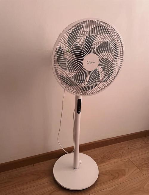 美的风扇风很小怎么修