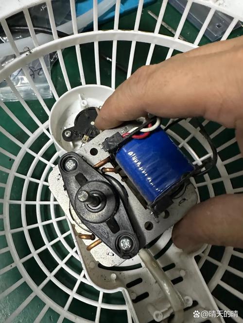 电风扇键按不下去怎么修