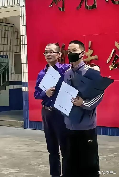 录取书送达时“拄拐少年”已离世