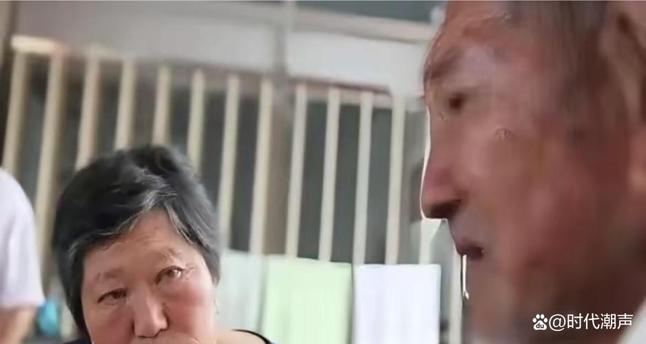台湾87岁老人在家中淹死 女儿泪崩